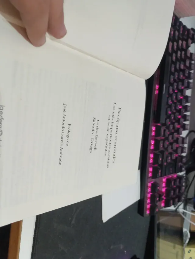 Psicopatas criminales/ Criminal Psychopaths (Fu...