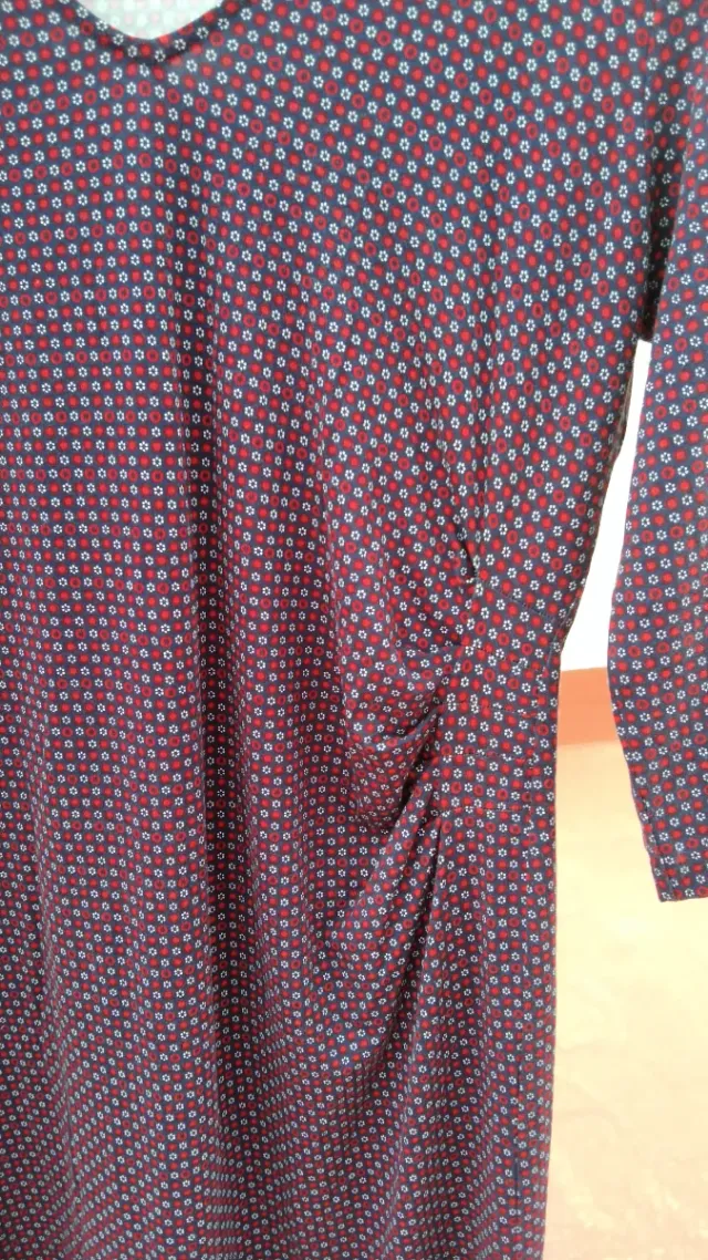 Vestido CAROLL muy elegante y muy bueno