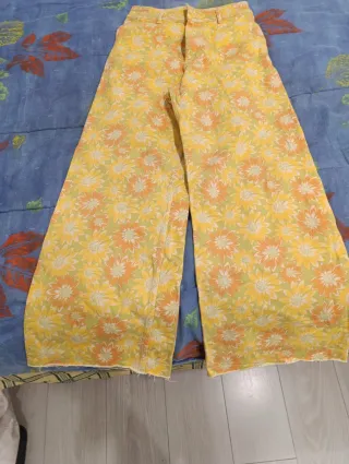 Pantalón estampado floral