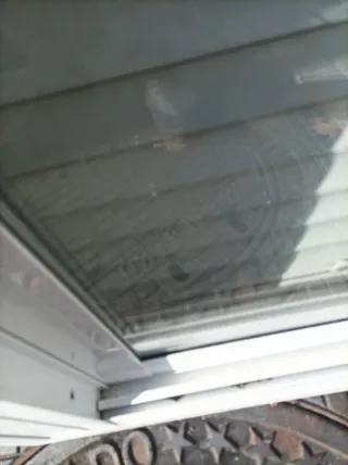 Ventana corredera aluminio con persiana