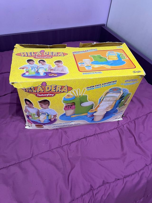 Heladera Famosa Famoplay