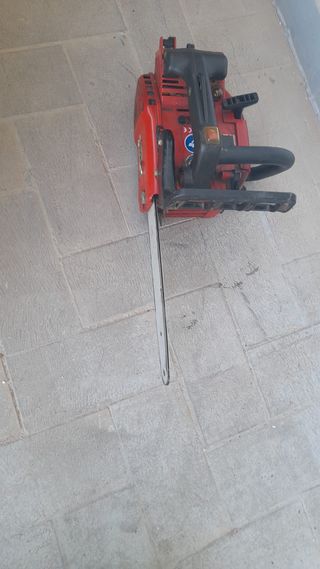 Motosierra de gasolina