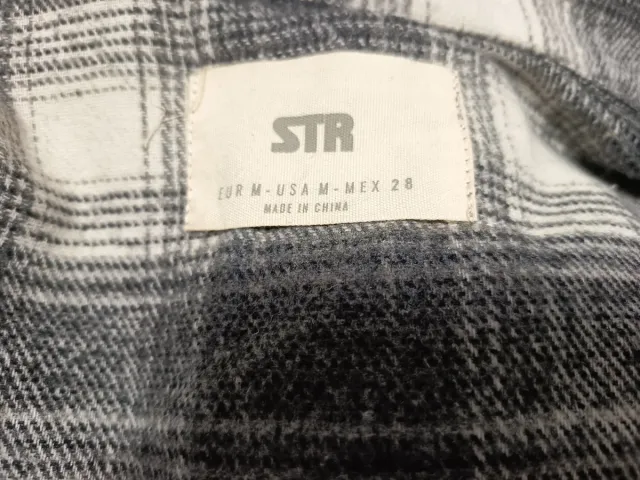 Camisa de cuadros gris y blanco