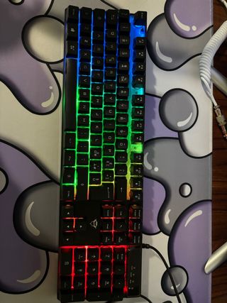 Tastiera Gaming Trust a Membrana RGB