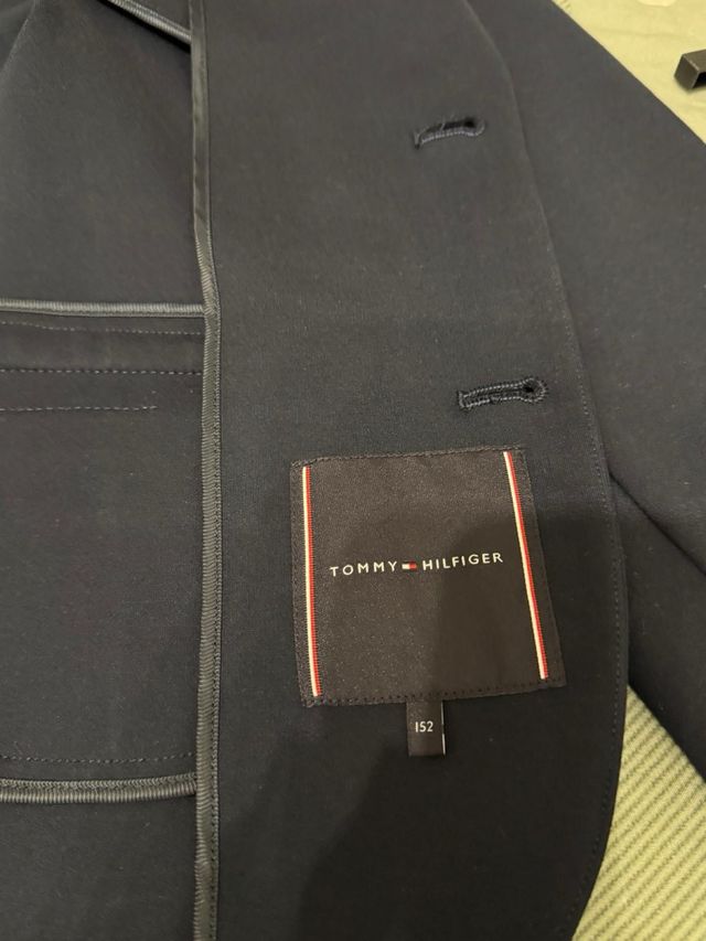 Americana Tommy Hilfiger Niño Talla 12