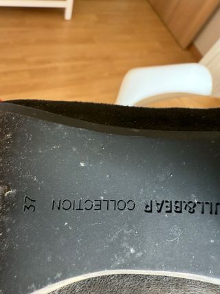 Botines Pull&Bear negros tachas