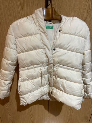 Abrigo acolchado niña Benetton beige