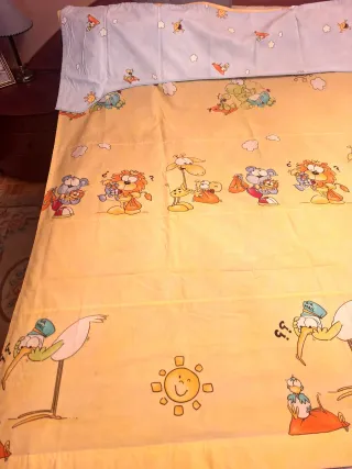 Estor infantil tela azul y amarillo,