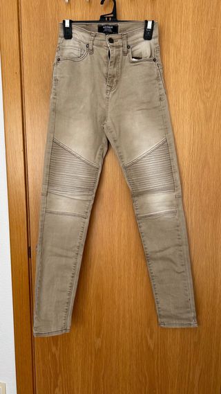 Pantalón skinny hombre beige