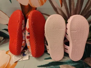 Aquashoes y Cangrejeras niña.