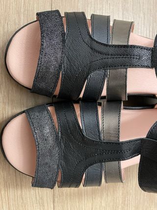 Sandalias Cesar Tiras Negras Talla 40