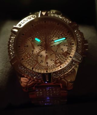 Reloj Guess Frontier nuevo dorado