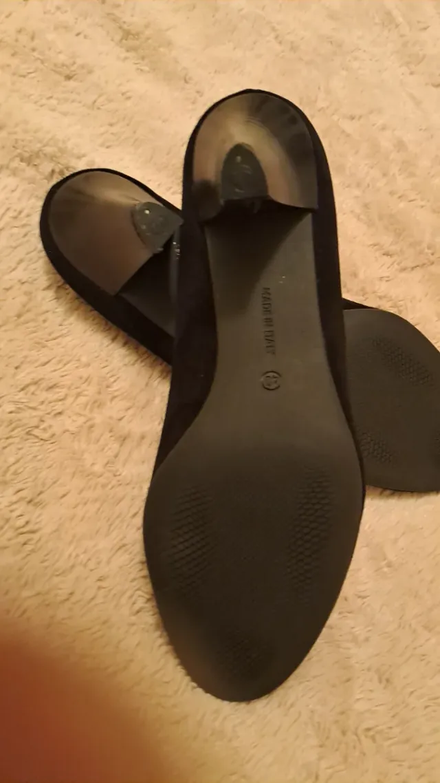 Scarpe con tacco SIGNATURE nere