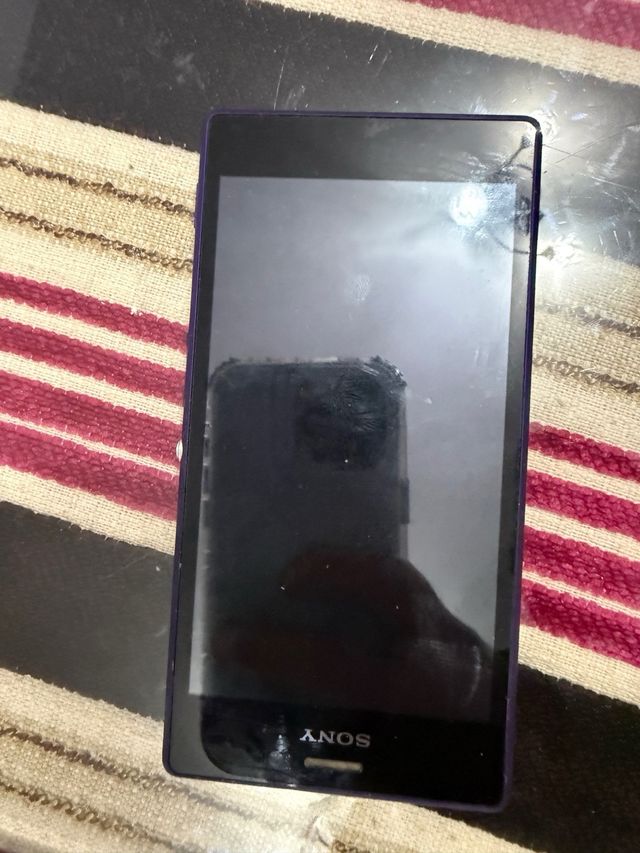 Sony Xperia Morado