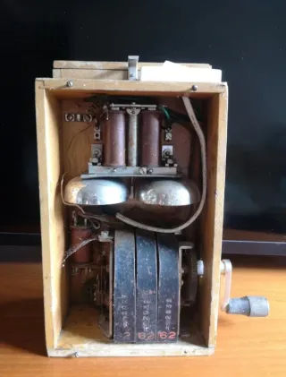 Antiguo Teléfono Magneto Siemens & Halske