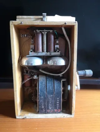 Antiguo Teléfono Magneto Siemens & Halske