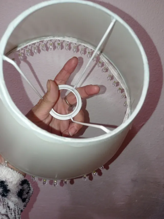 2 Tulipas de lámpara beige con abalorios