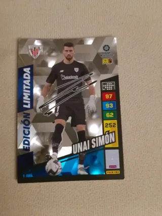 Cromo Unai Simón Edición Limitada Panini firmada