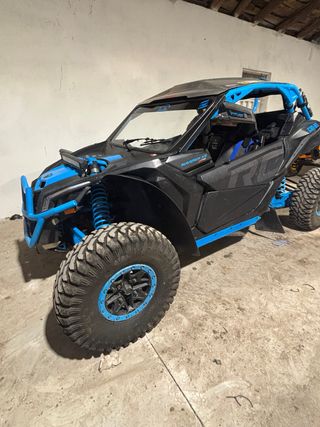 Can-Am Maverick X3 RC