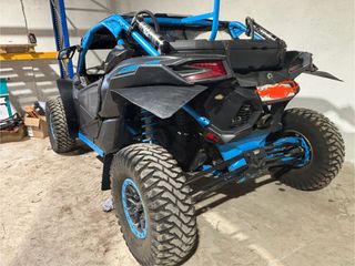 Can-Am Maverick X3 RC