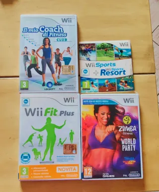 Nintendo Wii con 2 telecomandi e giochi