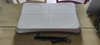 Nintendo Wii con 2 telecomandi e giochi