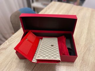 Cartera Carolina Herrera Roja