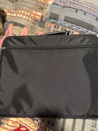 Maletín portátil Toshiba negro