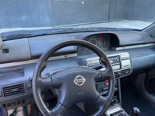Nissan X-Trail 4X4