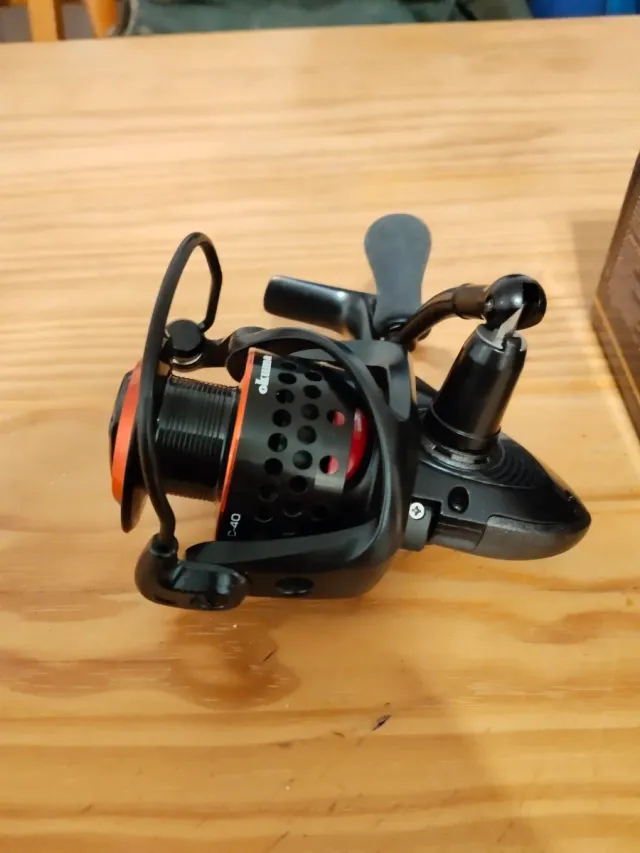 Carrete Okuma Caymus C-40 nuevo