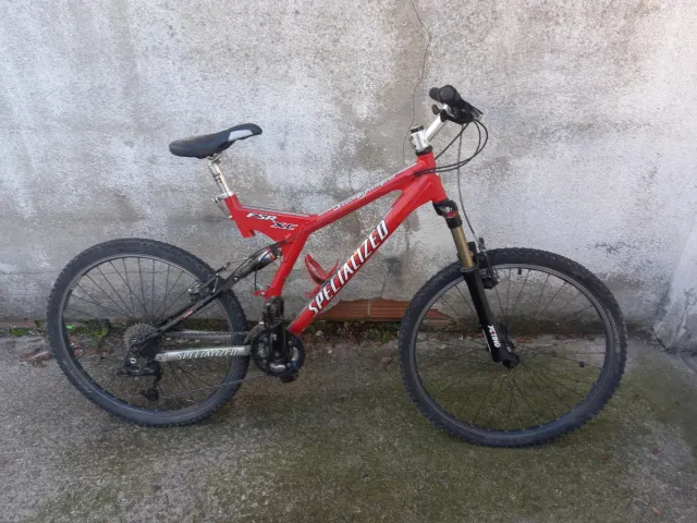 Bicicleta de Montaña Specialized Roja