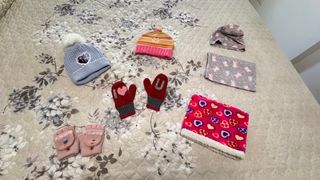 Gorros, bufandas y guantes, para niña