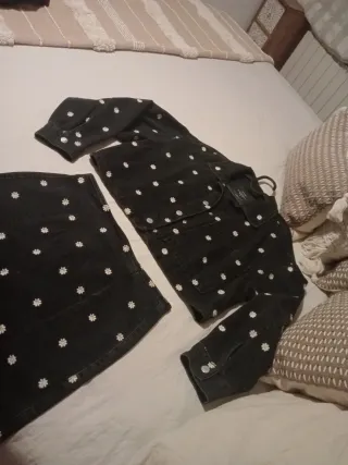 Conjunto falda y cazadora M estampado flores