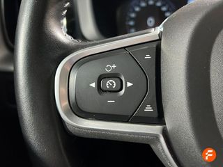 Volvo XC60 2.0 T6 AWD Recharge Core Auto