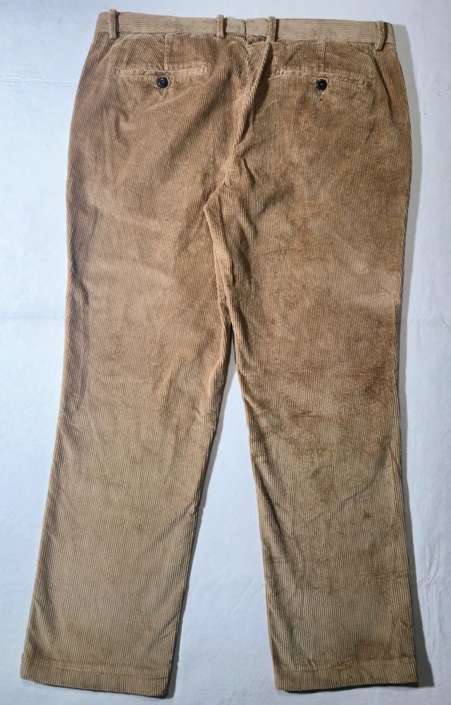 Pantalón pana beige Pedro del Hierro