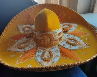 Sombrero Mexicano Charro Dorado Hecho a Mano