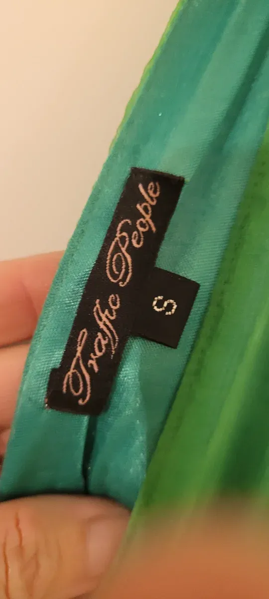 Vestido largo verde estampado floral