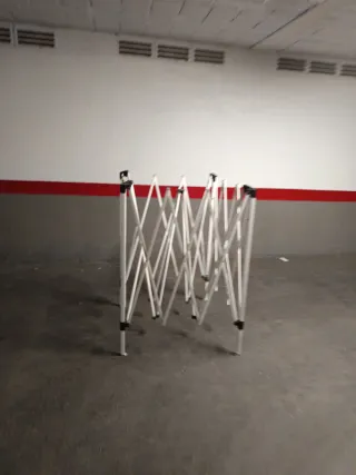 Tenda pieghevole in alluminio