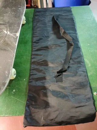 Monopatín con diseño de tigre y mariposa