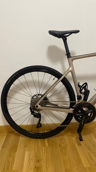 Bicicleta carretera Scott Addict 30