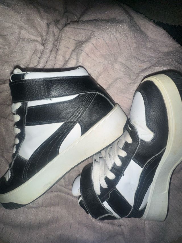Zapatillas Puma altas negras y blancas original