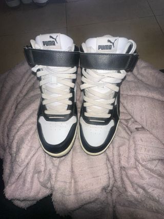 Zapatillas Puma altas negras y blancas original