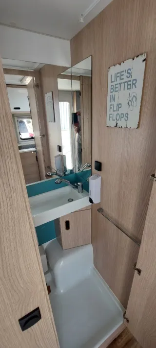 Caravana Adria Aviva 360DK