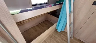 Caravana Adria Aviva 360DK