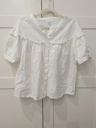 Blusa blanca de algodón bordada ancha M