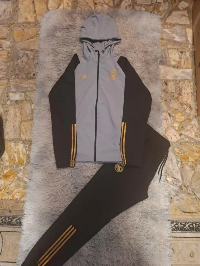 Conjunto Adidas Real Madrid Gris/Negro