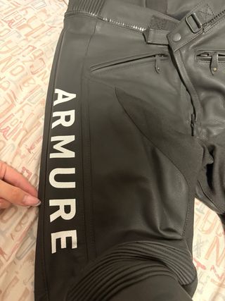 Equipacion completa para moto “Armure”