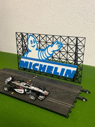 Diorama Scalextric Michelin