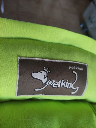 Cama para perro grande y cómoda