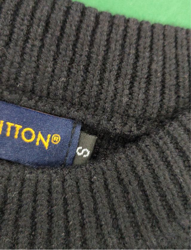 Maglione Louis Vuitton Nero con Logo